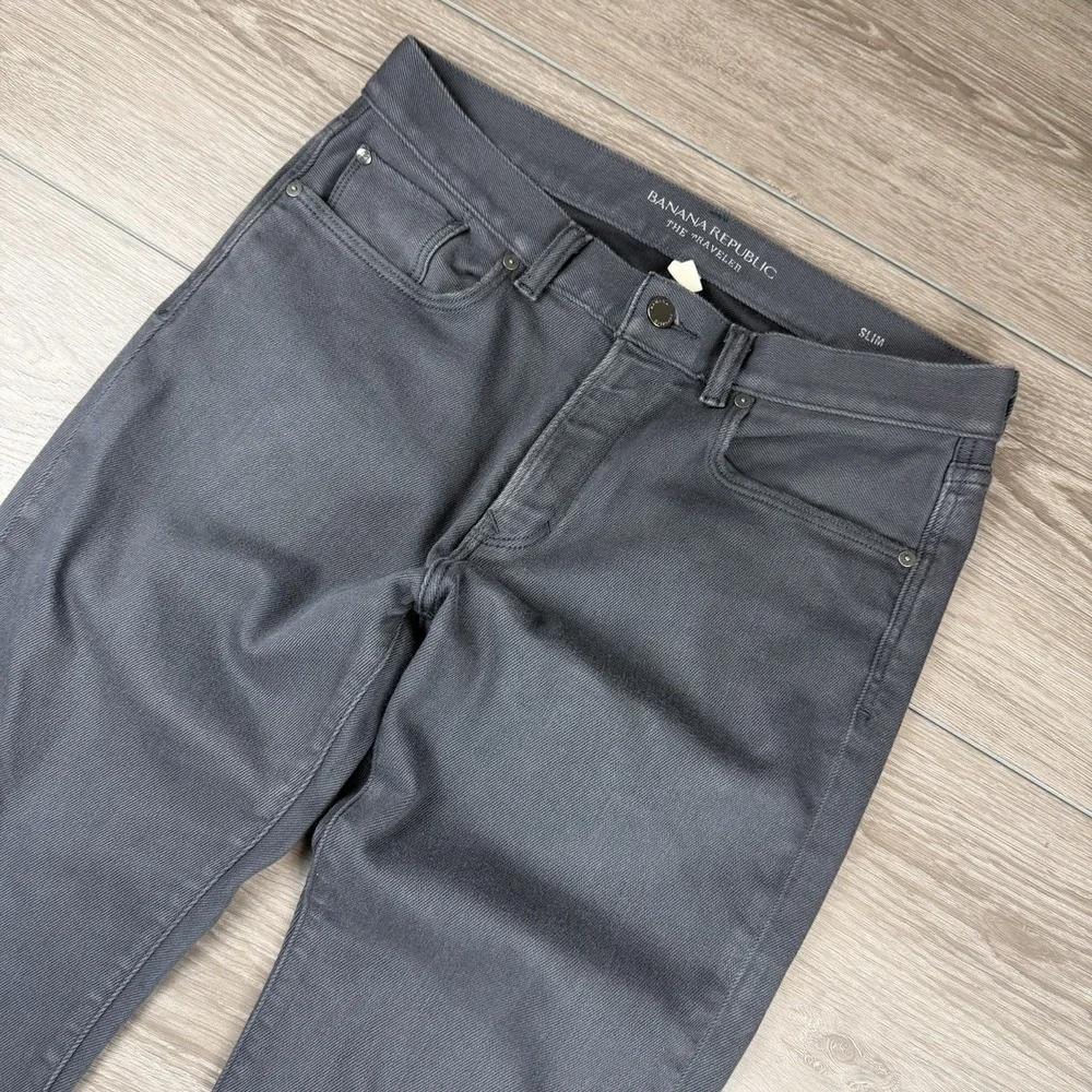 Banana Republic Men's The Traveler Slim Fit Denim Jeans Dark Grey‎ Size 32x30